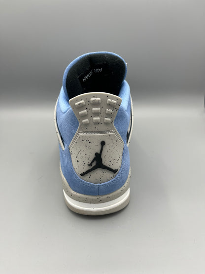 Air Jordan 4 UNC