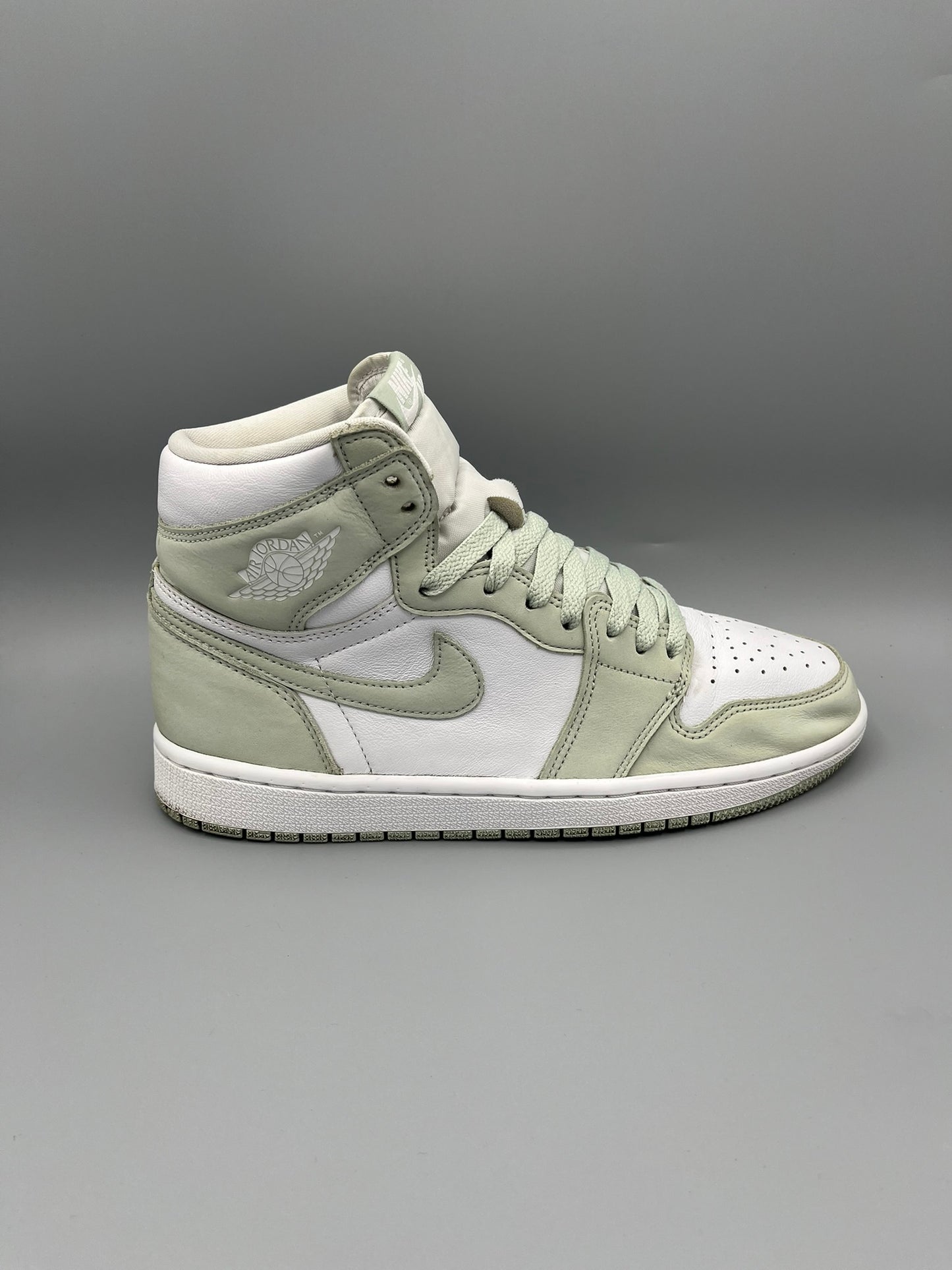 Jordan 1 High Seafoam (Women)