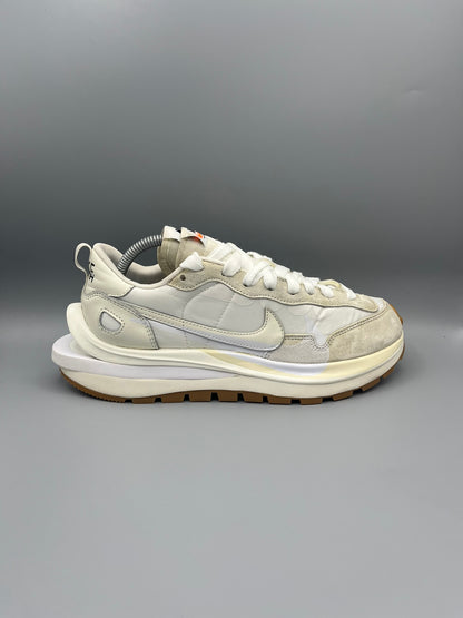 Nike Vaporwaffle Sacai Sail Gum